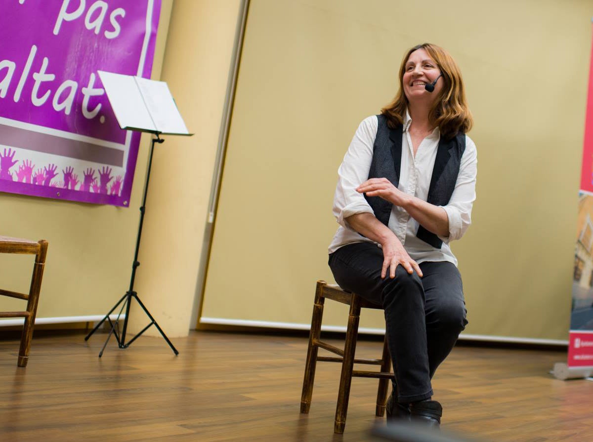 Mari Carmen Sáez Lorente és escriptora, actriu i professora de teatre