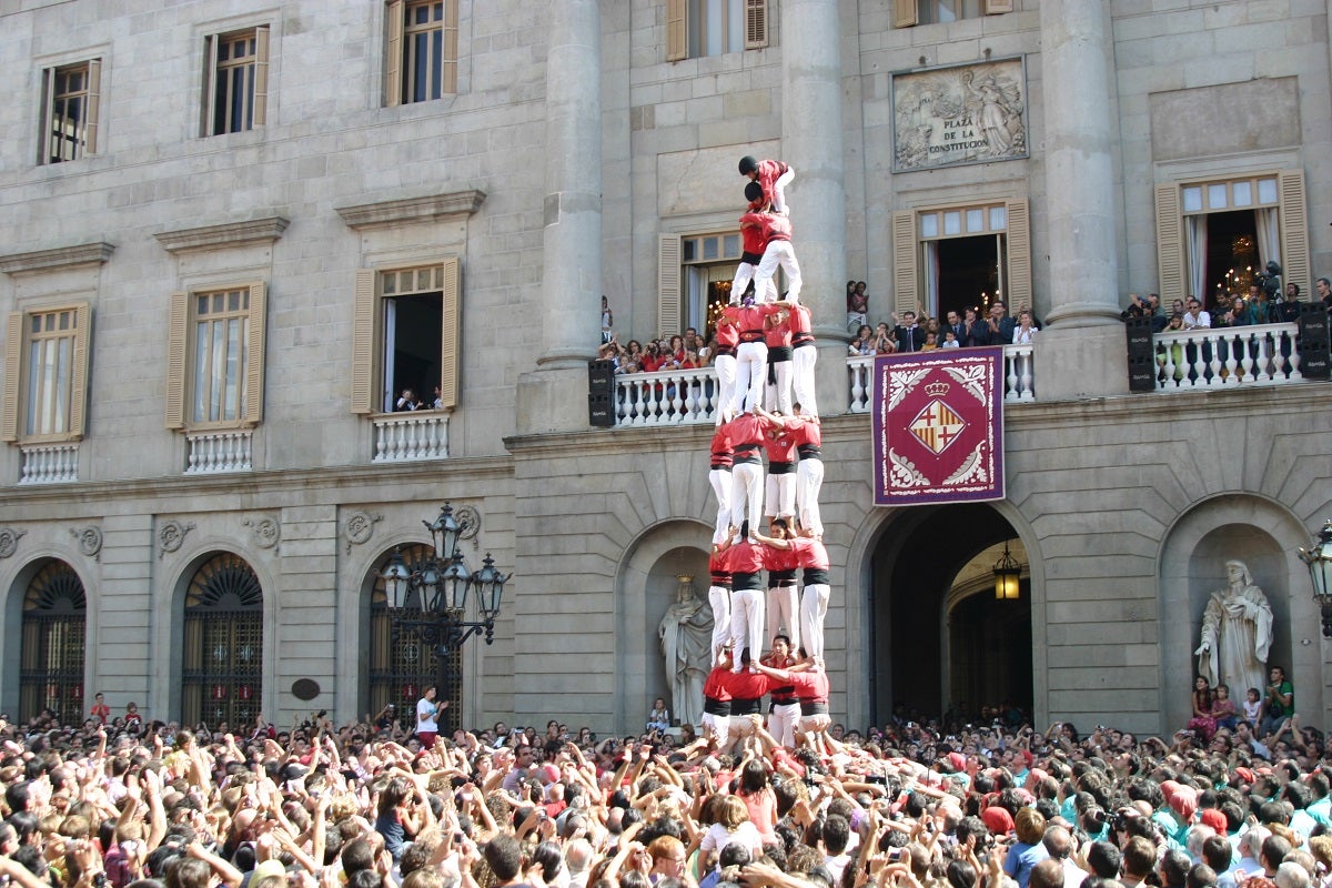 Actuació dels castellers de Barcelona