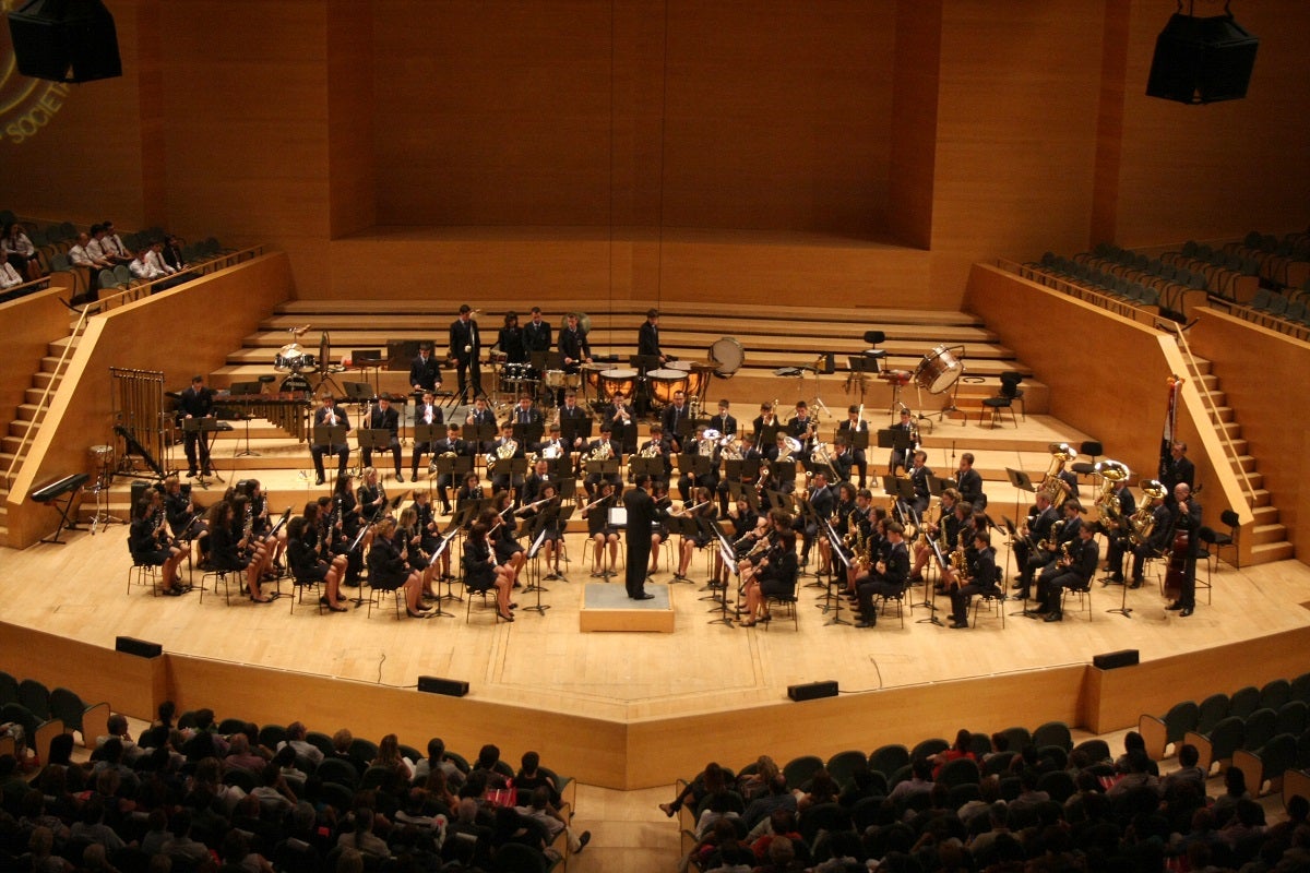 Els intèrprets convidats són la Banda de Música d’Ulldecona, l’Agrupació Musical Rapitenca i l’Agrupació Musical Senienca