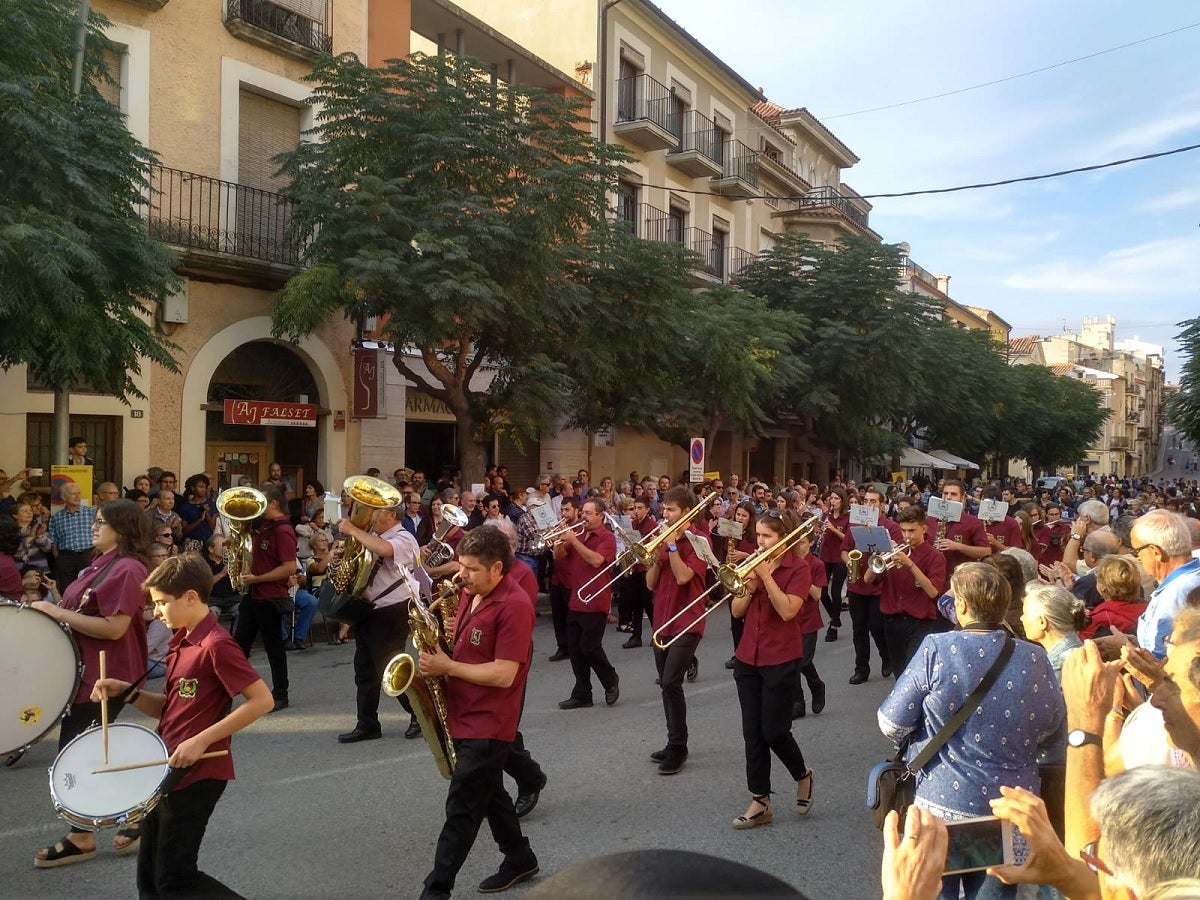 Imatge de la 37a Trobada de Bandes de Catalunya celebrada a Falset (2018)