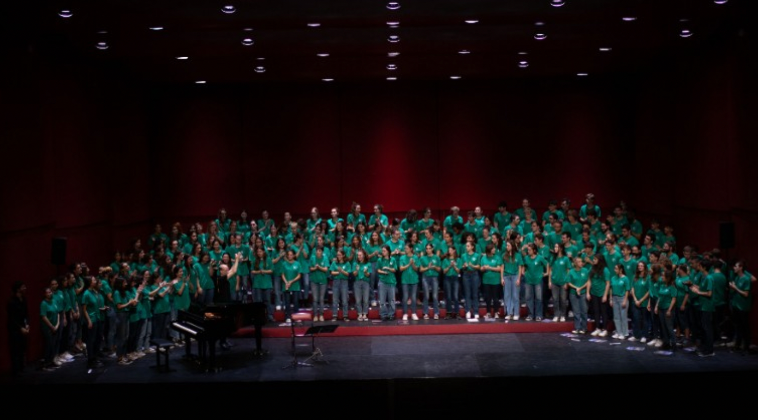 Les veus de les Corals Joves de Catalunya s’uneixen a Girona per presentar l’espectacle El cor del Mediterrani

