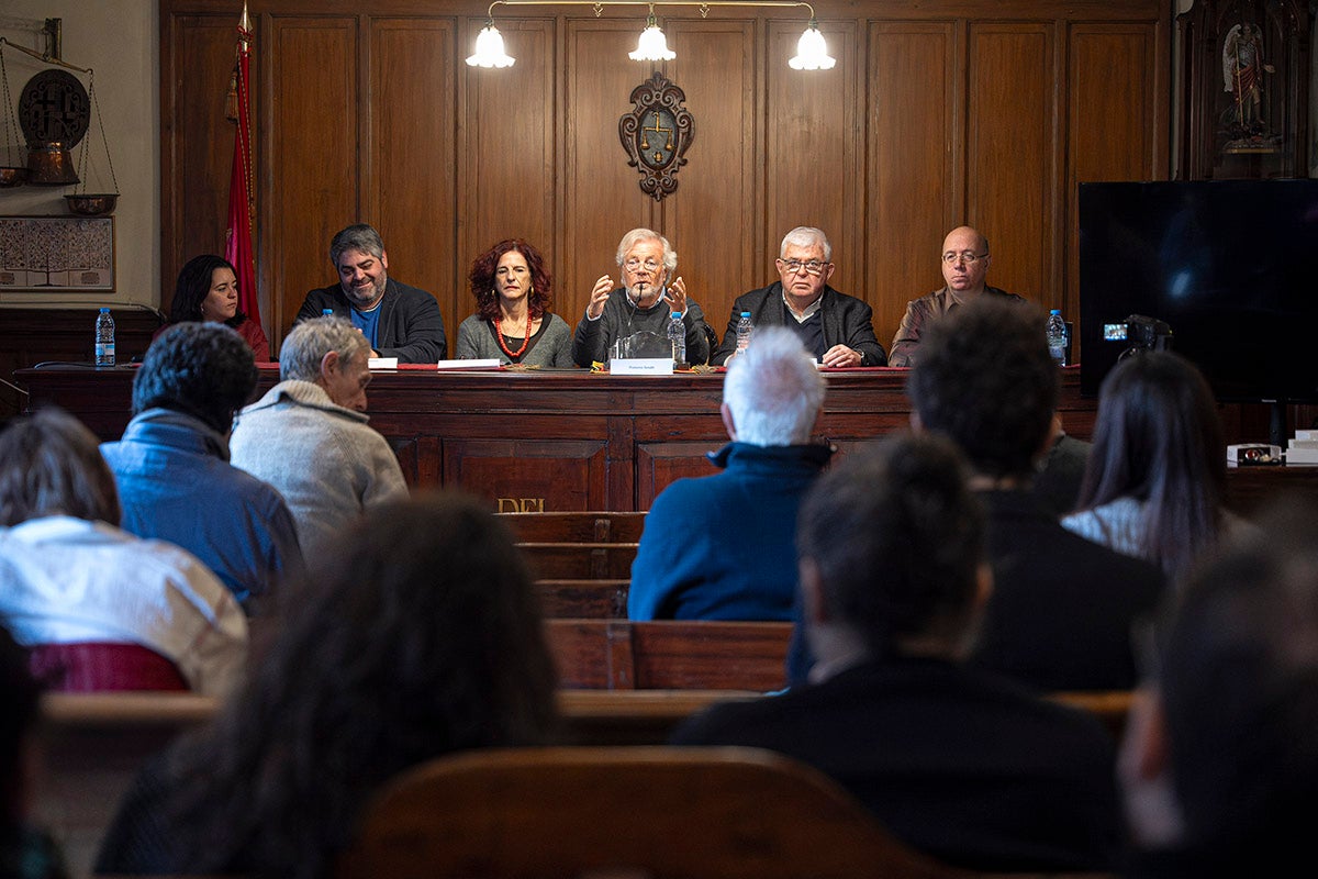 Presentació de les activitatsde l'Antic Gremi de Revenedors, en la seva seu a la la plaça del Pi
