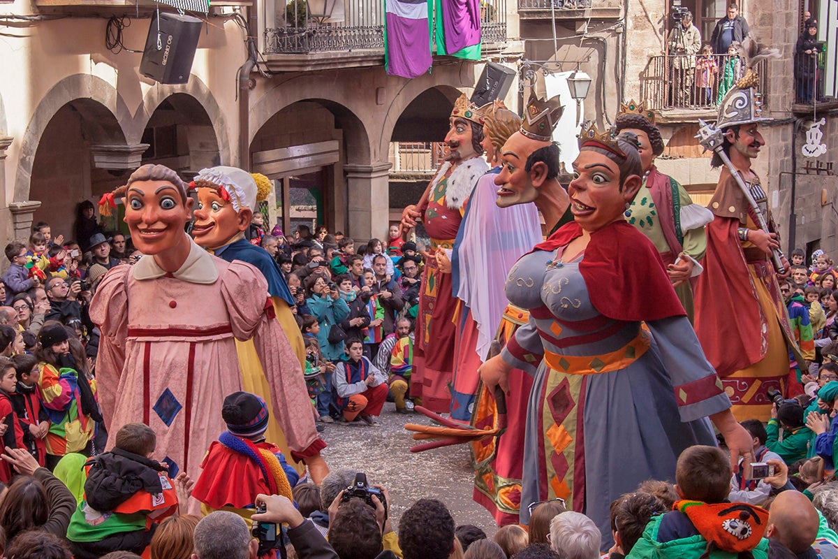 Els gegants bojos, uns dels protagonistes del Carnaval de Solsona