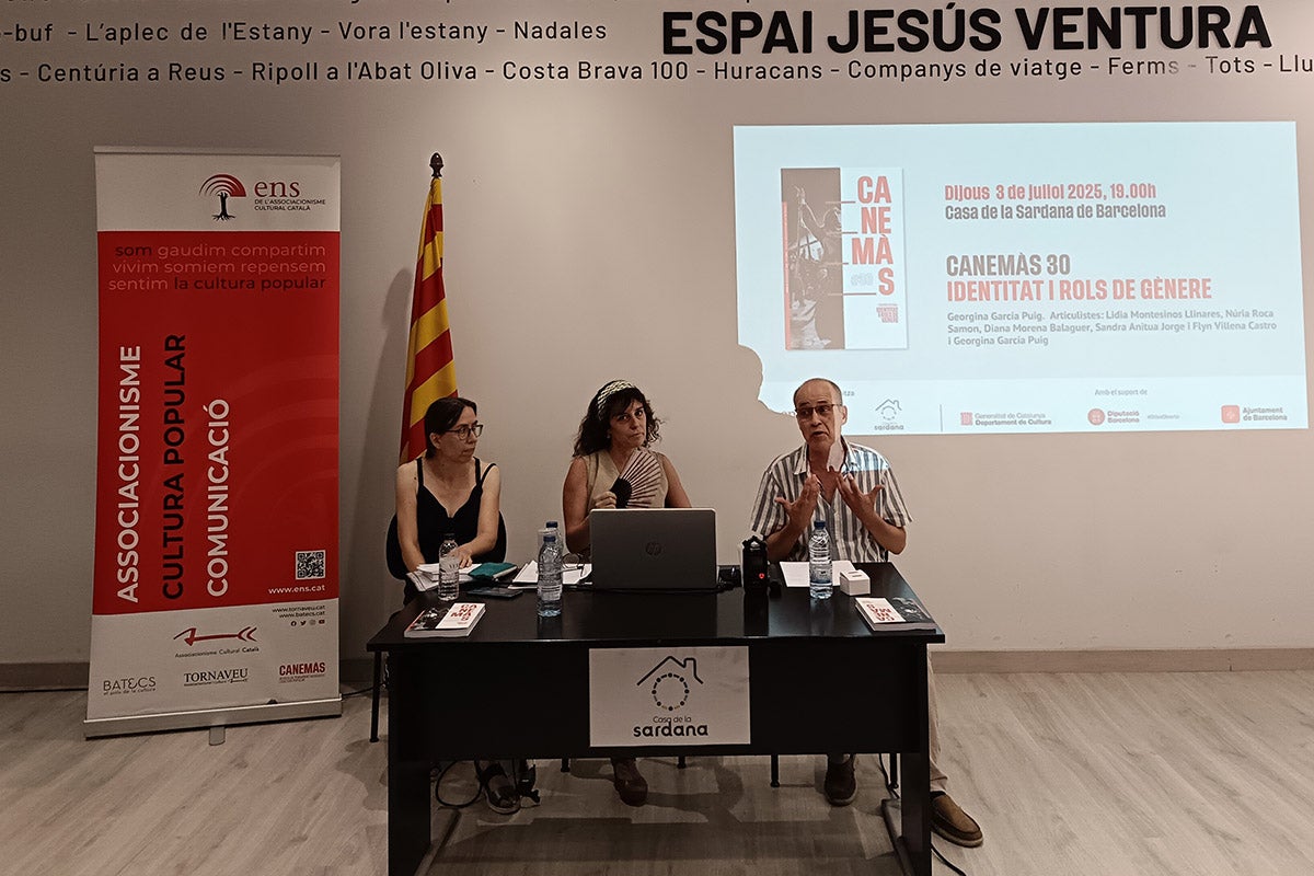 Presentació del número 30 de la revista Canemàs, a la Casa de la Sardana