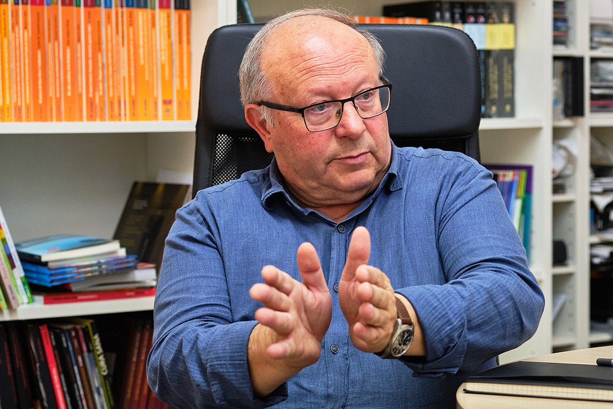 Miquel Àngel Pradilla en l'entrevista realitzada per Salvador Vendrell a Onada Edicions de Benicarló per a La Veu dels Llibres.