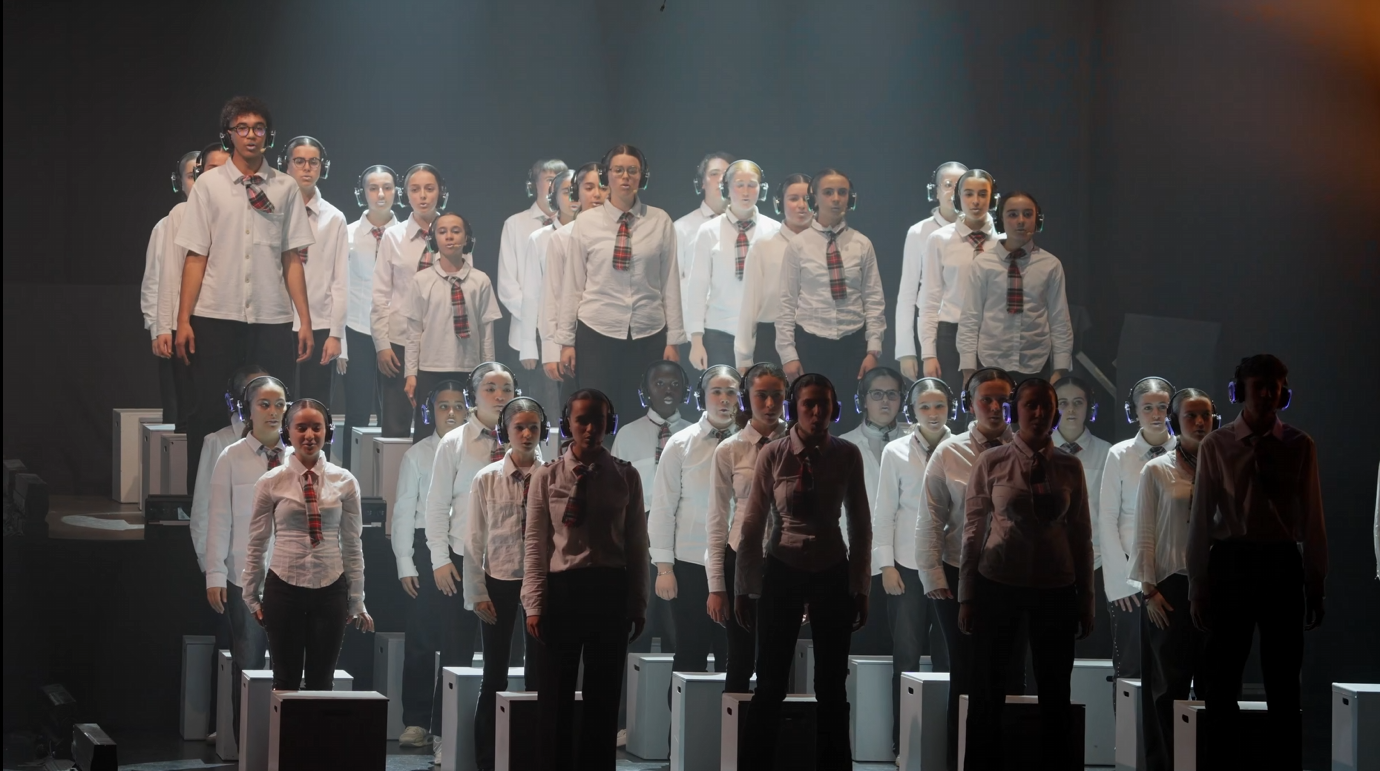 L'obra de 'IA, Institut Automàtic' al Teatre Jardí, a Figueres