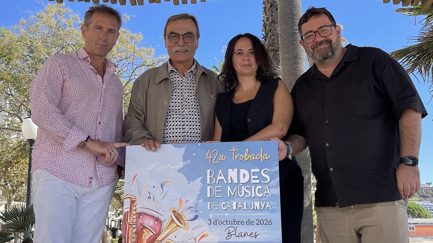 Jordi Sacristán, director de la Banda i Cobla; Joan Cañagueral, president de la FCSM; Vanessa Martínez, presidenta de la Banda i Cobla del Col·legi Santa Maria, i Jordi Hernández, alcalde de Blanes | Ajuntament de Blanes